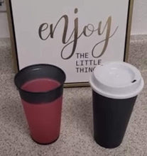 Load image into Gallery viewer, Hot Color Changing Cups
