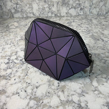 Load image into Gallery viewer, Pouch - Flash Reflective Geometric
